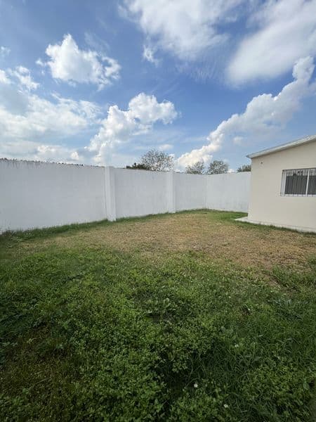 3 casas en block con cochera en Lima - Miniatura 34
