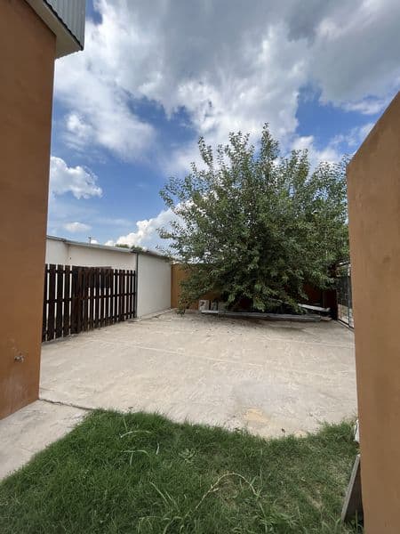 3 casas en block con cochera en Lima - Miniatura 31