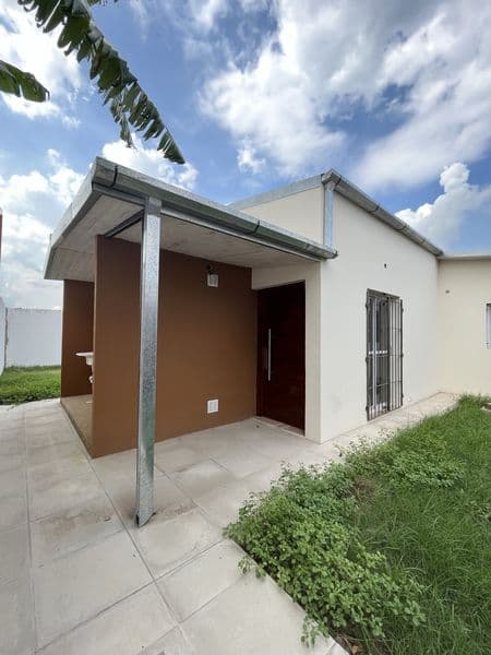 3 casas en block con cochera en Lima - Miniatura 33